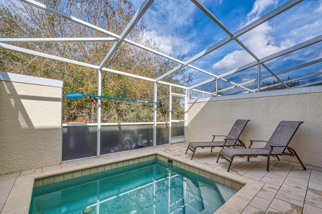 Amazing With Private Pool Near