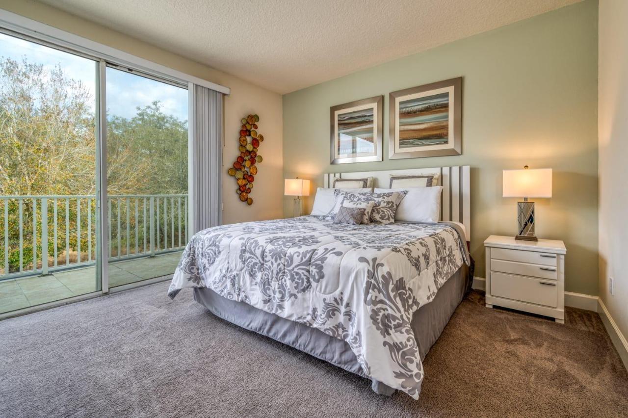 Amazing With Private Pool Near *