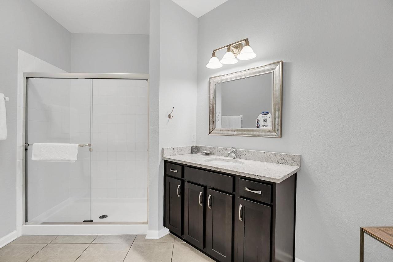 Ground-floor Next To Vista Cay Clubhouse And Pool! Orlando