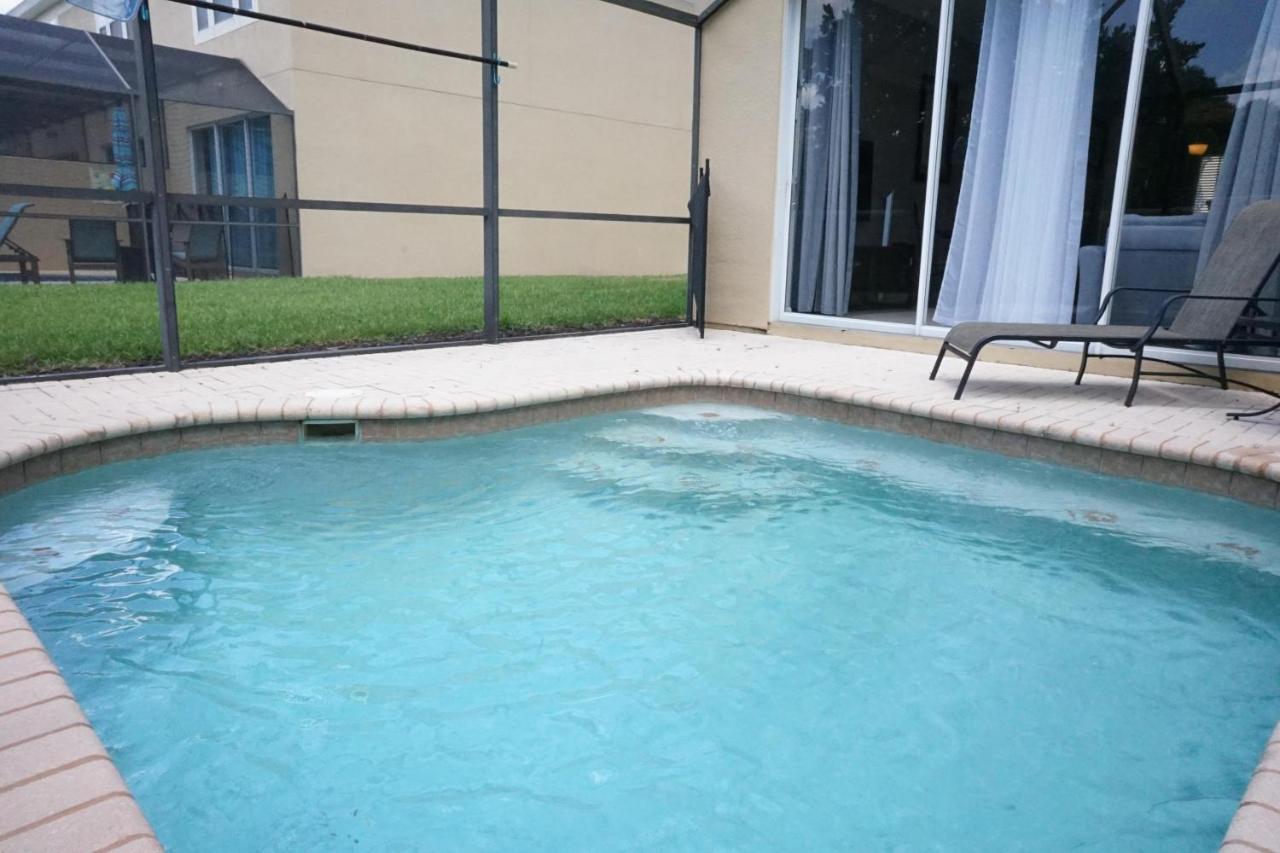 Windsor Hills End Unit, South Facing Pool 7666! Orlando