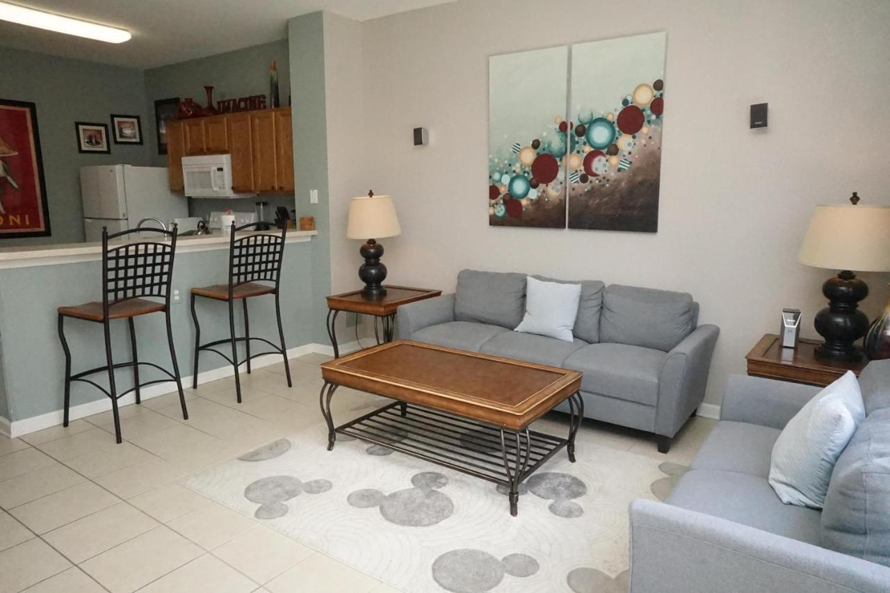 Holiday home Windsor Hills End Unit, South Facing Pool 7666! *