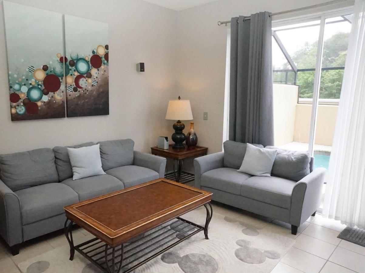 Windsor Hills End Unit, South Facing Pool 7666! * Orlando