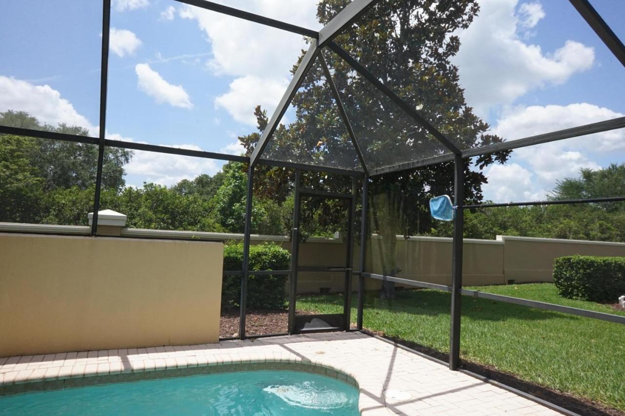 Windsor Hills End Unit, South Facing Pool 7666! Orlando