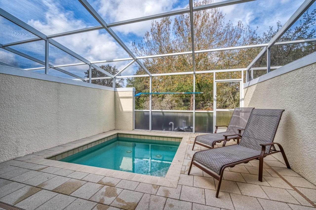 Amazing With Private Pool Near
