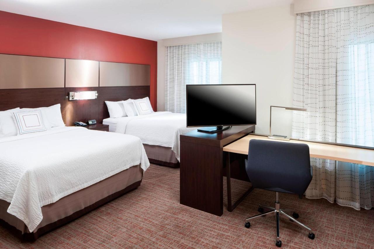 By Marriott Near Universal Hotel 3*
