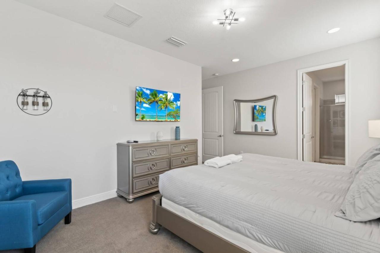 7426 Encore - 5 Bedroom 45 Baths * Orlando