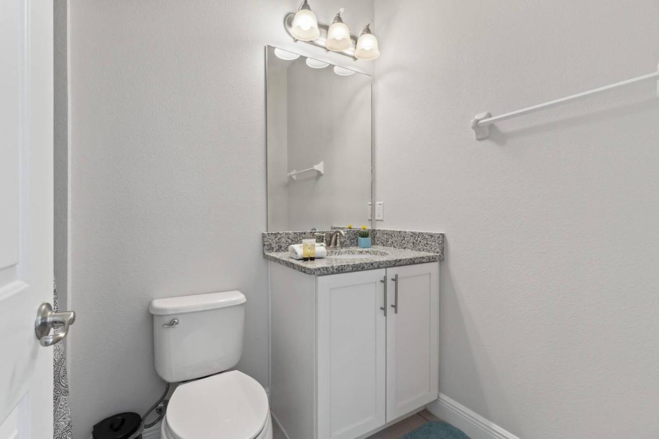7426 Encore - 5 Bedroom 45 Baths Orlando
