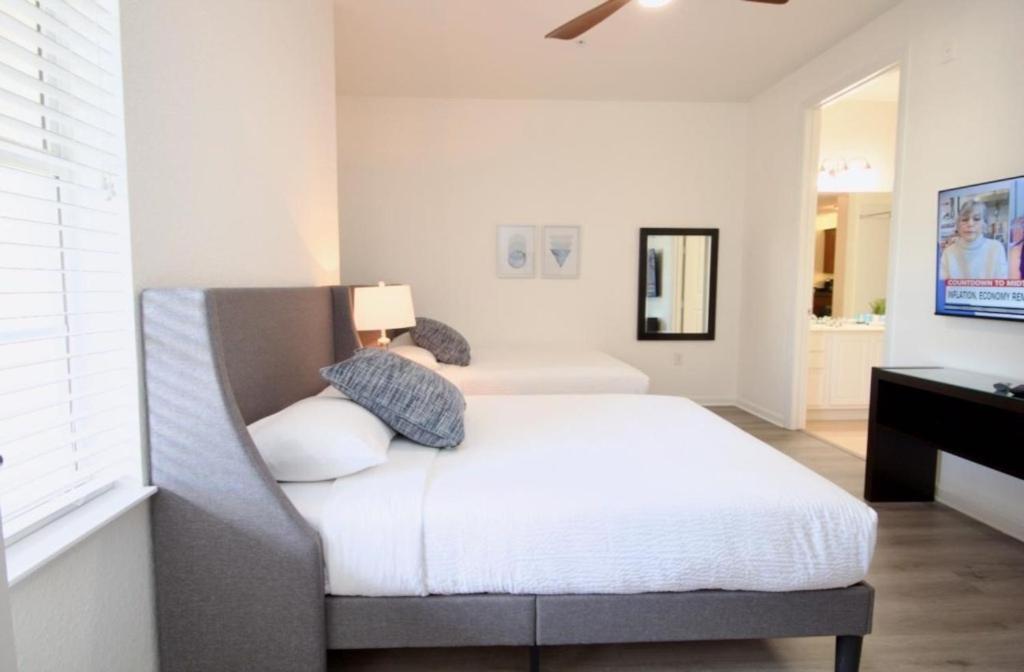 New! Vista Cay Luxury Mirage Apartment Orlando
