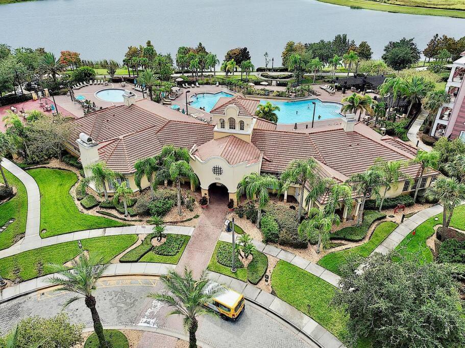 Vista Cay Luxury Loft Apartment Orlando