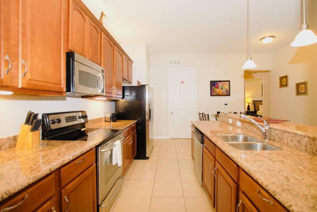 Vista Cay Luxury Loft Apartment