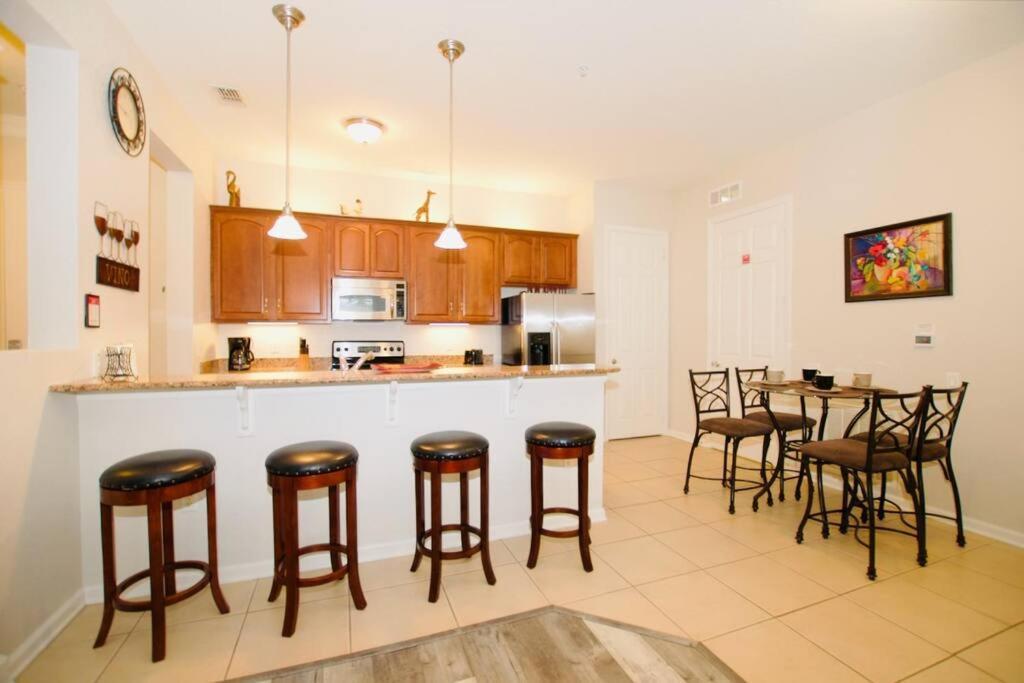 Vista Cay Luxury Loft Apartment Orlando