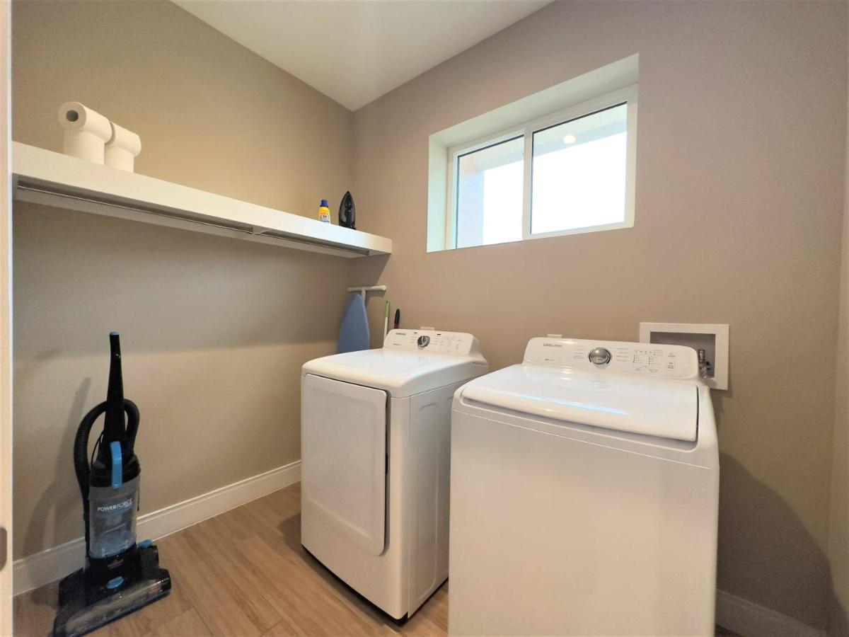 Sophisticated 4 En Suites W Private Hot Tub & Bb Orlando
