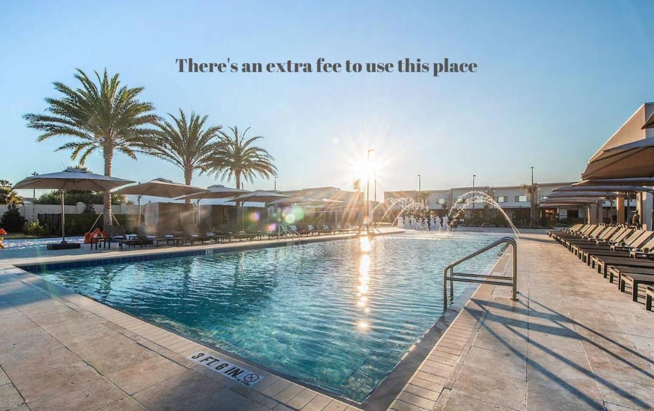Sophisticated 4 En Suites W Private Hot Tub & Bb Holiday home Orlando