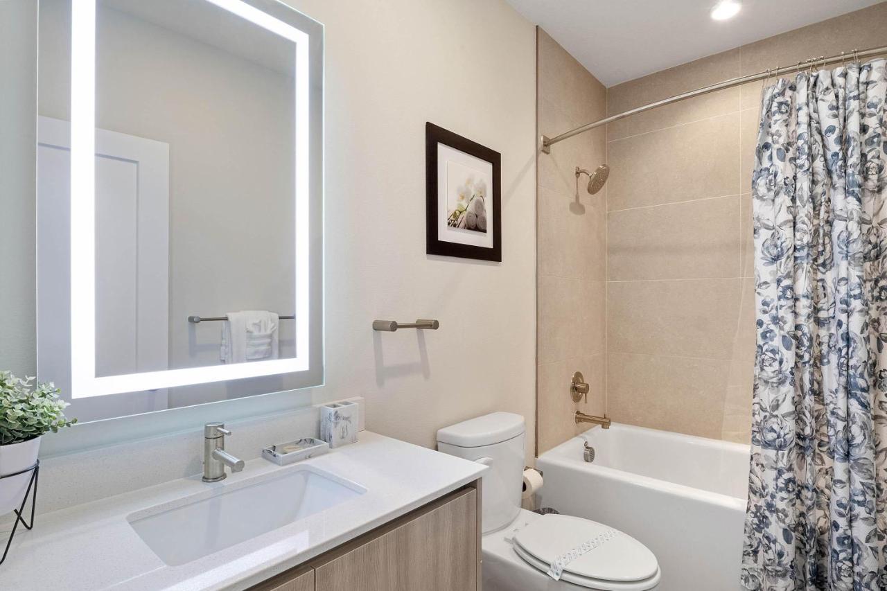 3 Bedrooms Pool Hidden Forest Amenities * Orlando