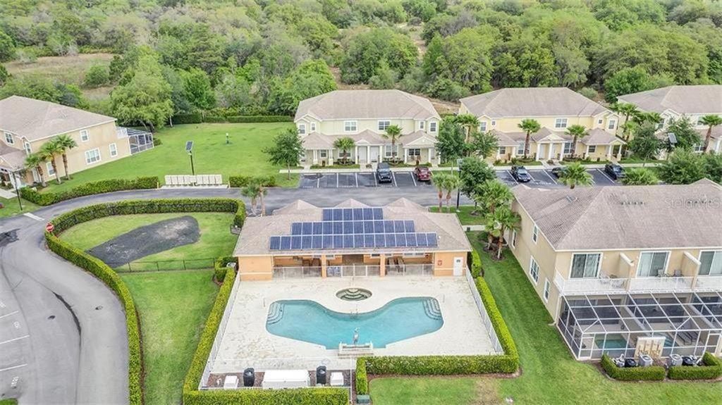 3 Bedrooms Pool Hidden Forest Amenities Apartment Orlando