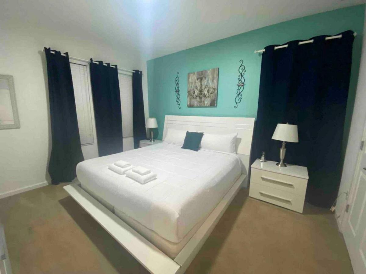 Holiday home 3860 - Wonderful And Modern House With Pool Close Orlando