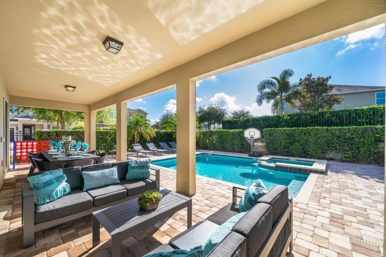 Epic Family Fun! Games & Theme Room, Pool - Encore Resort, Near Holiday home Orlando