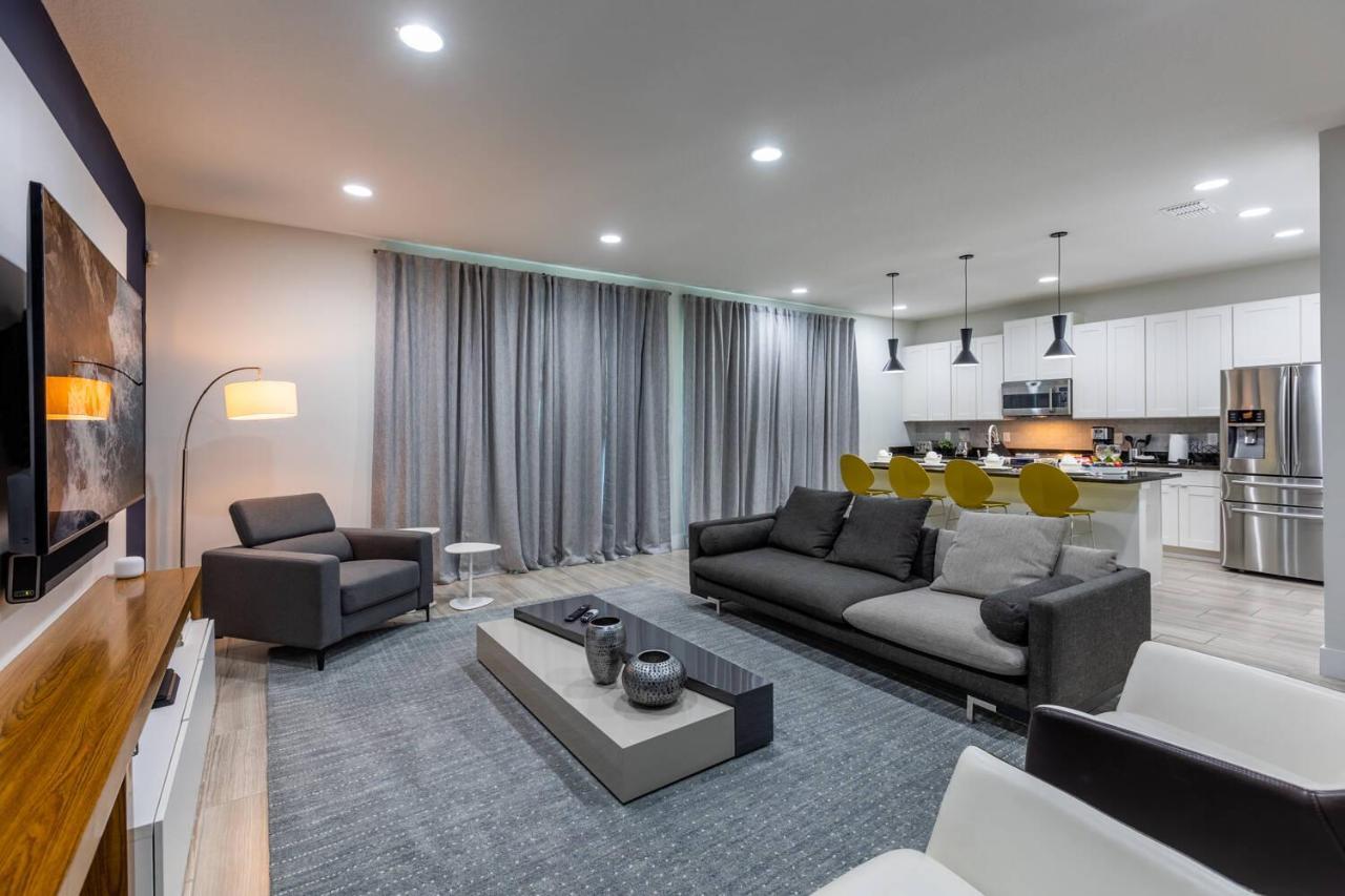 Holiday home Comfy Modern House W Pool Perfect Location *