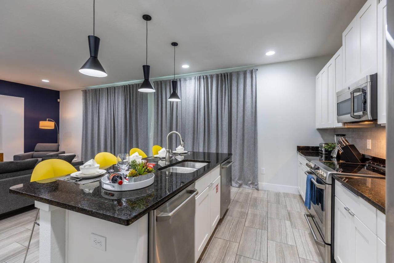 Holiday home Comfy Modern House W Pool Perfect Location Orlando