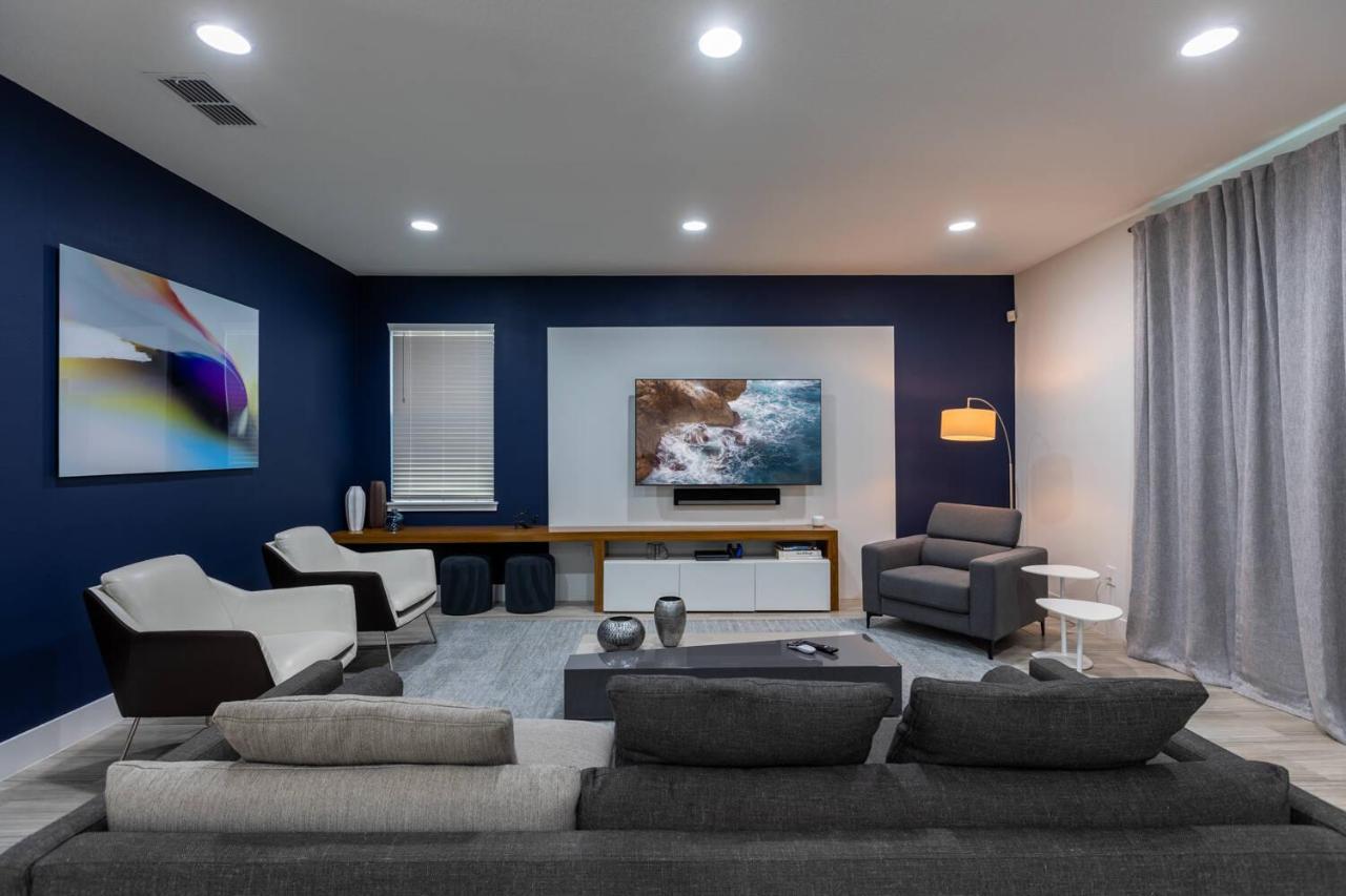 Holiday home Comfy Modern House W Pool Perfect Location *