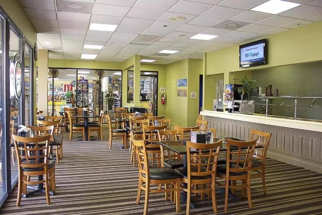 Universal Studios. Amazing 2 Bedroom Apartment! Orlando