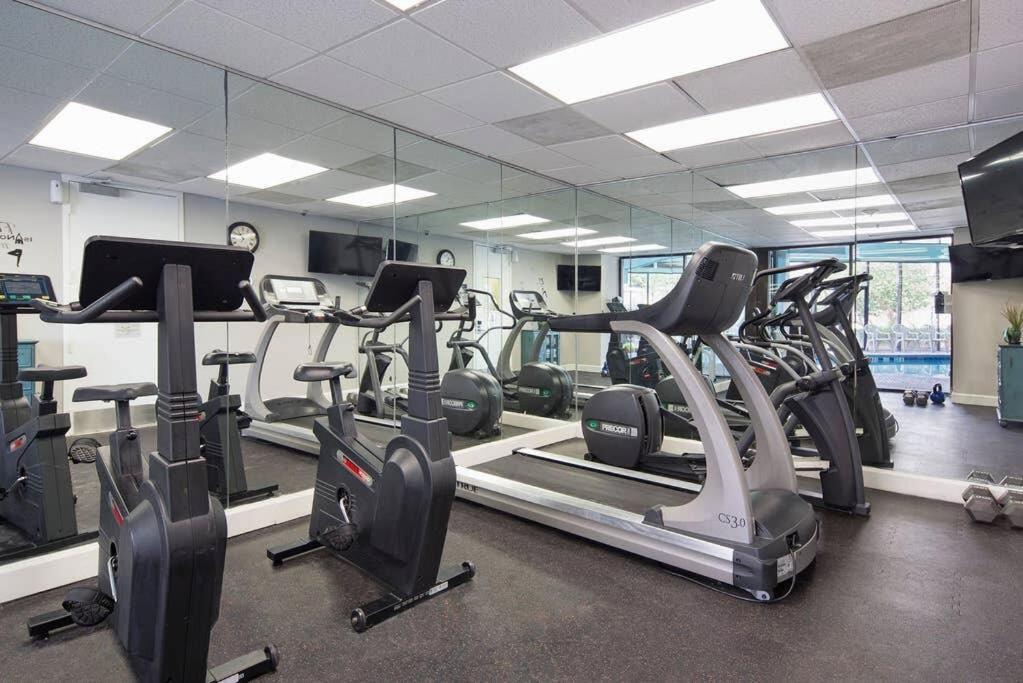 Universal Studios. Amazing 2 Bedroom Apartment! Apartment