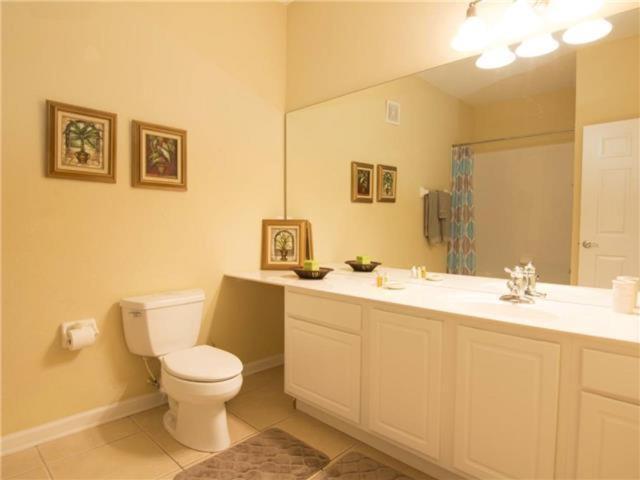At Vista Cay * Orlando