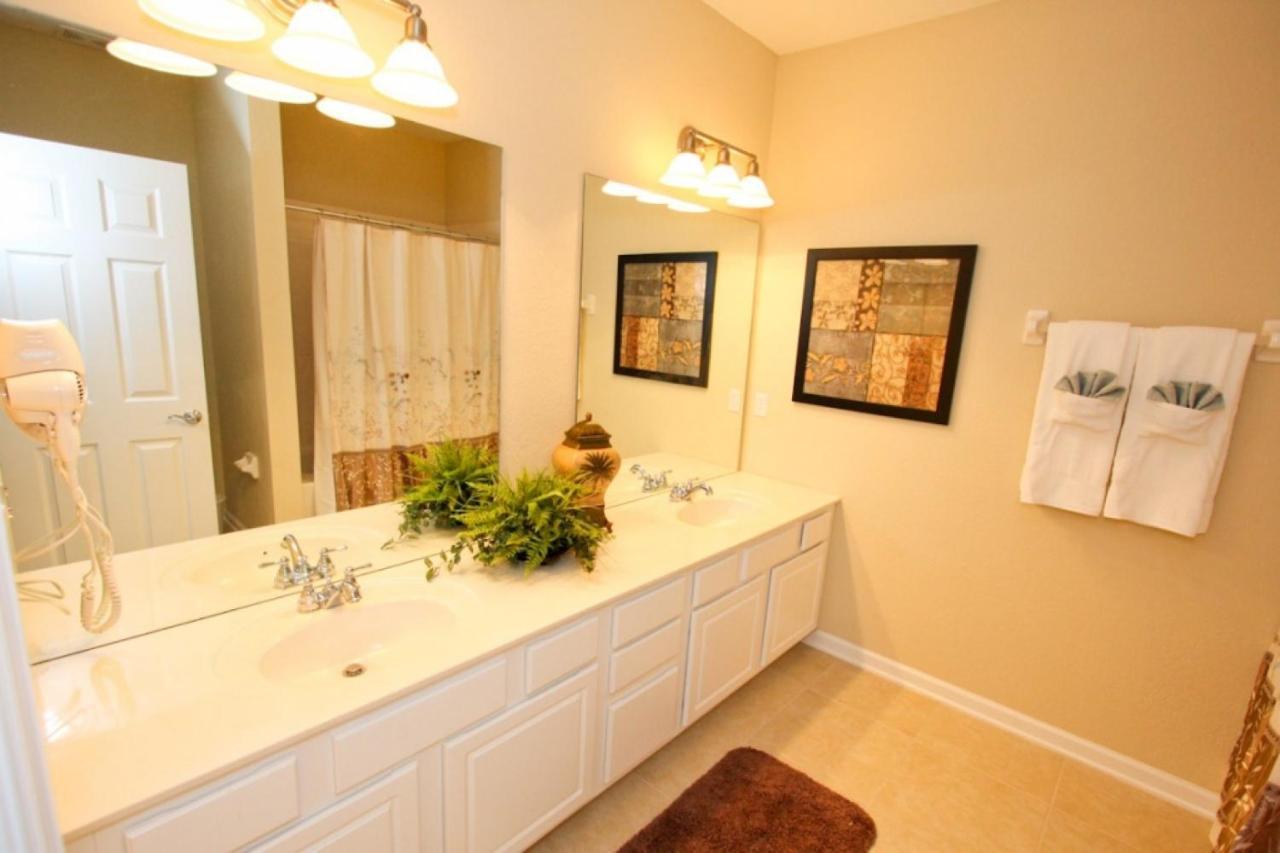 Vista Cay Resort, Sleeps 6