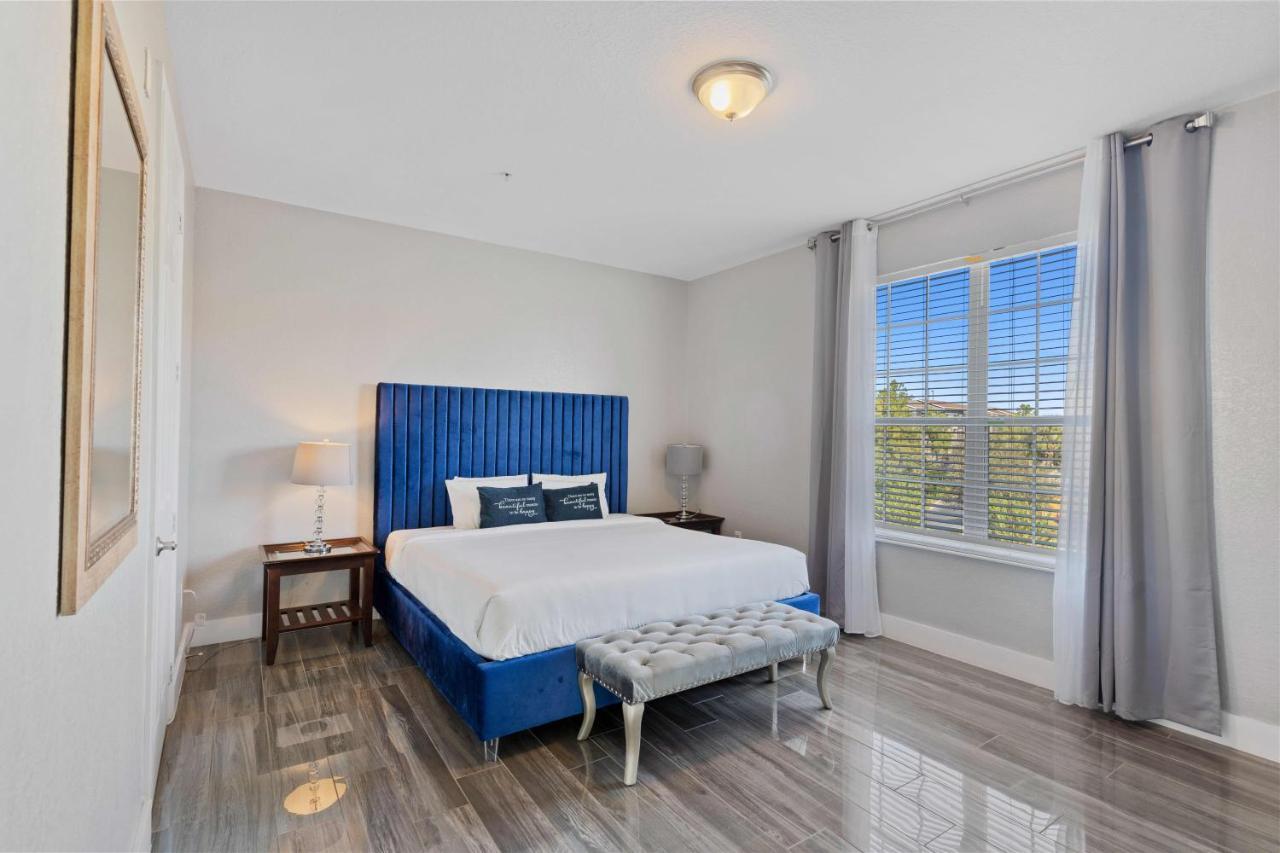 4816 Cayview Avenue 303 Apartment Orlando
