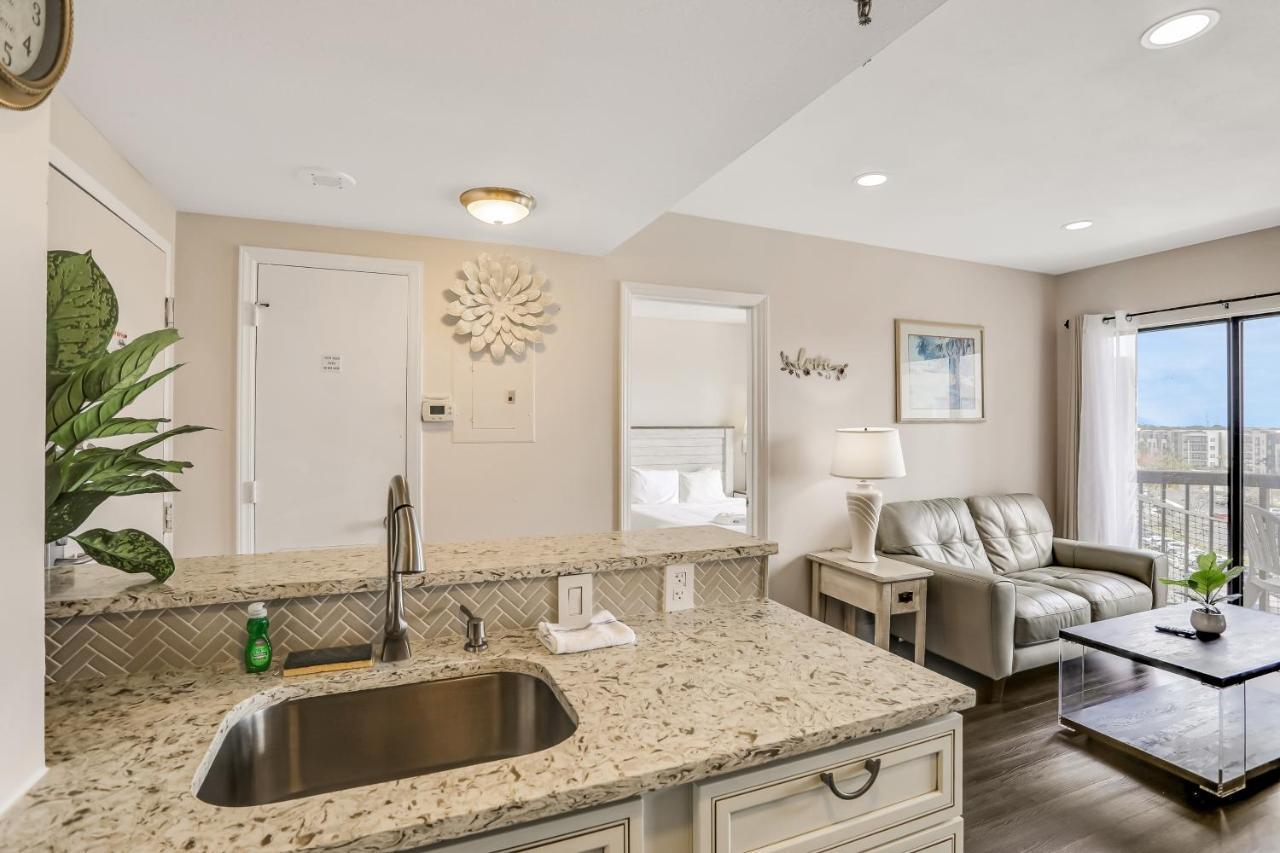 Apartment Vibrant Waters, Unit #3604
