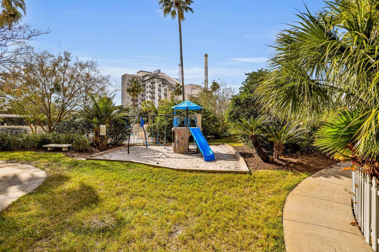 Apartment Vibrant Waters, Unit #3604