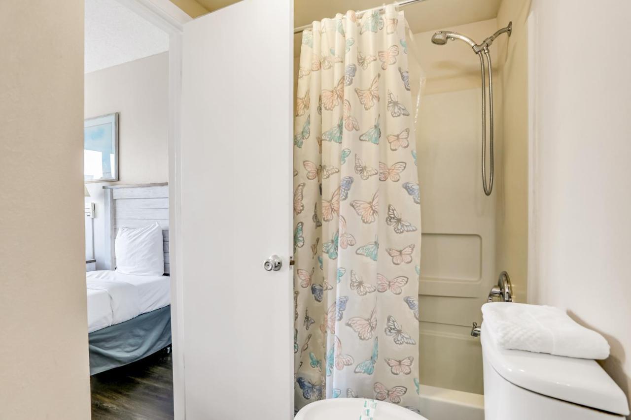 Vibrant Waters, Unit #3604
