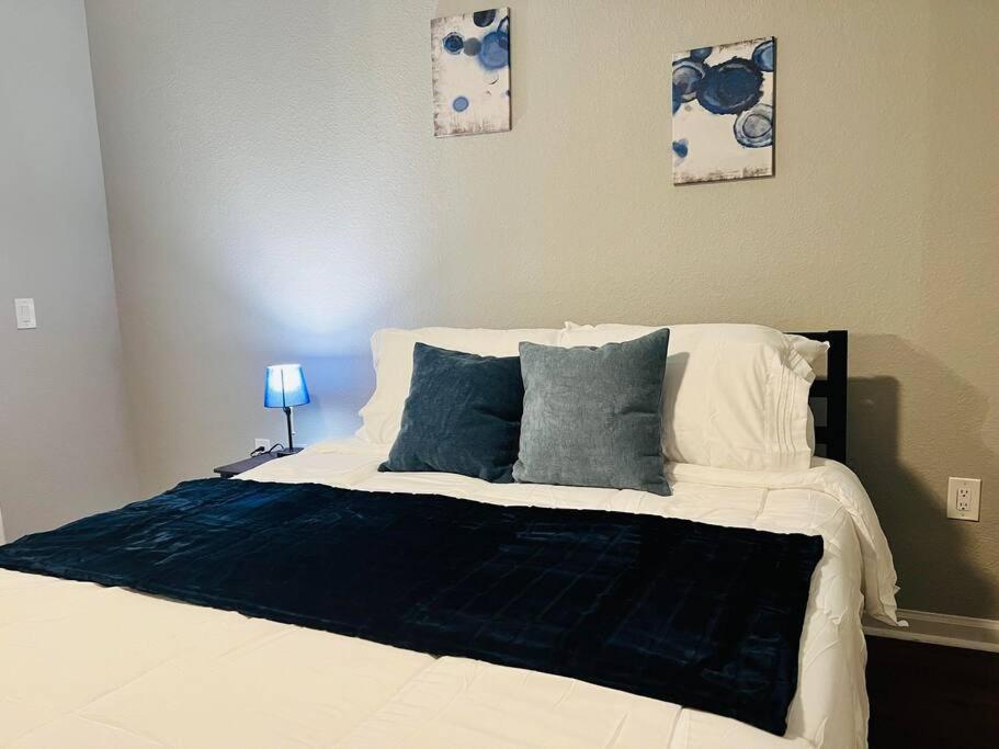 Relax At Avalon's Best Apartment Orlando
