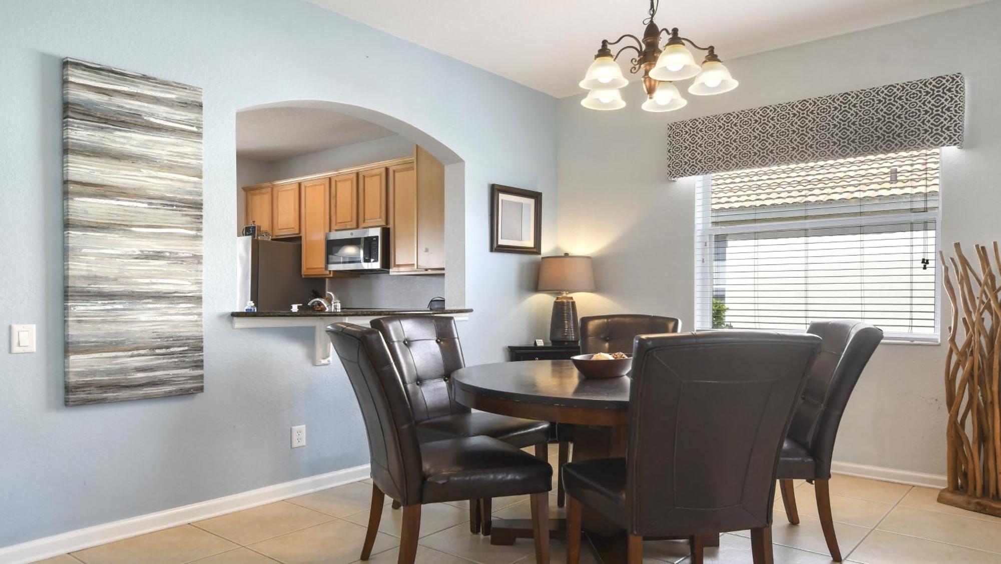 Windsor Hills 6br Pool Private Theater Holiday home Orlando