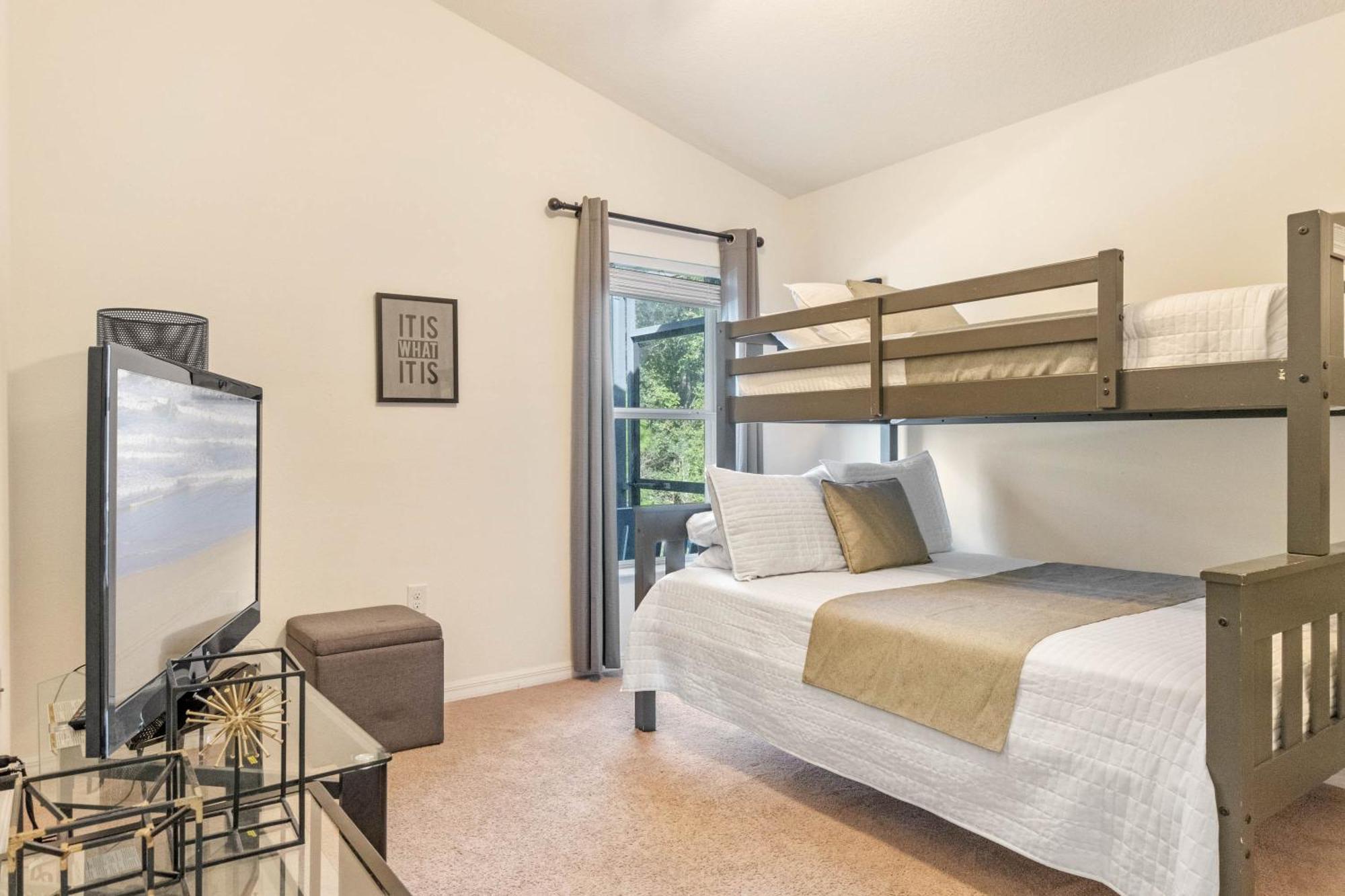 5 Bedrooms - 3 Bathrooms - Veranda Palms 4458 Np Holiday home *