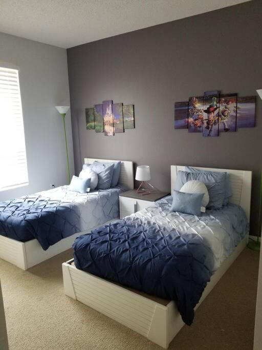 Affordable 3 Miles From And Golf! Orlando