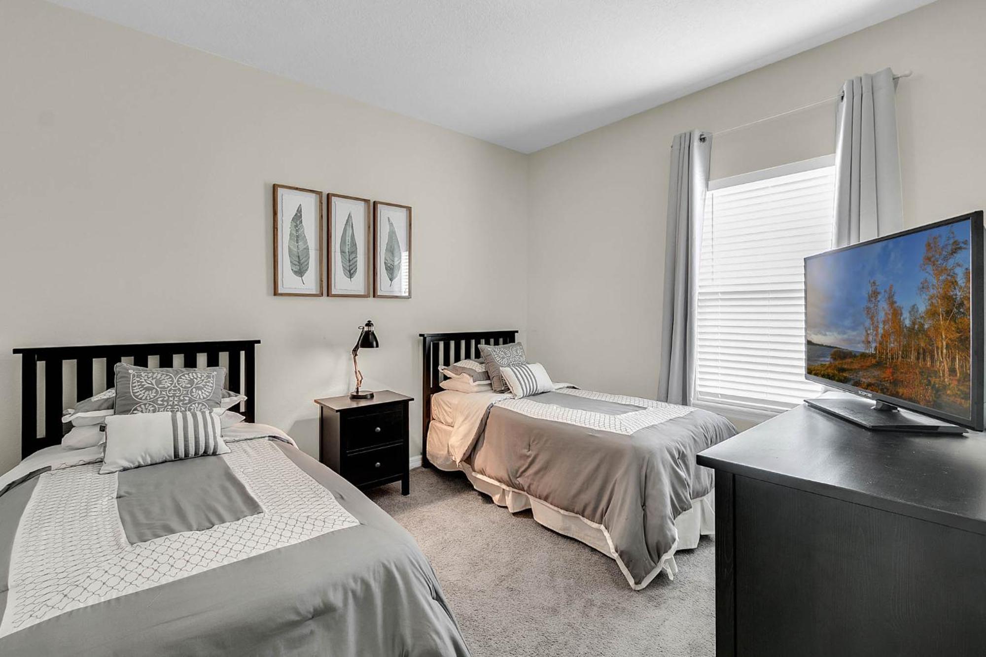 Holiday home 4 Bedrooms - 3 Bathrooms - Lucaya Village 14-101 *