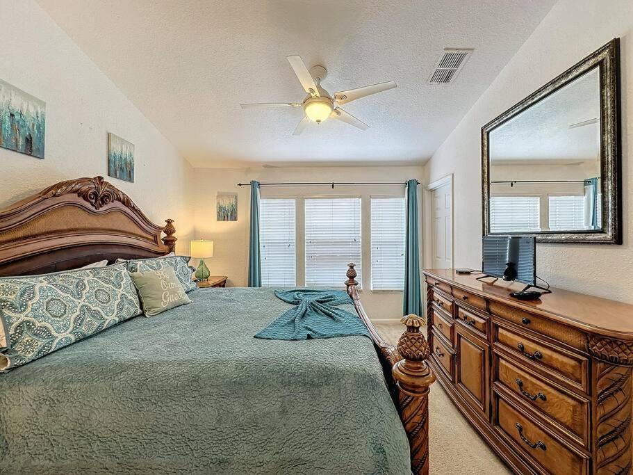 Holiday home Sunnyside Up Gated Style Community Orlando