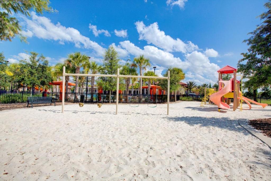 6 Bedrooms - 5,5 Bathrooms - Solterra 4193 Od * Orlando