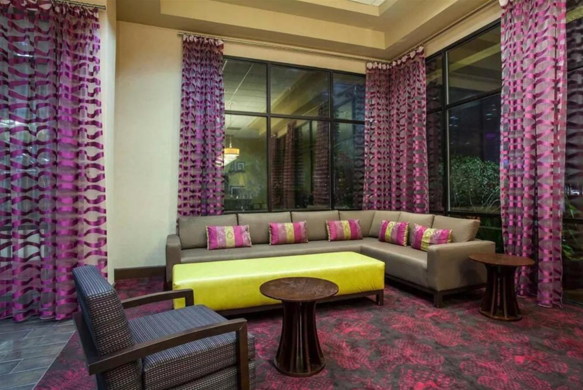Palms Hotel