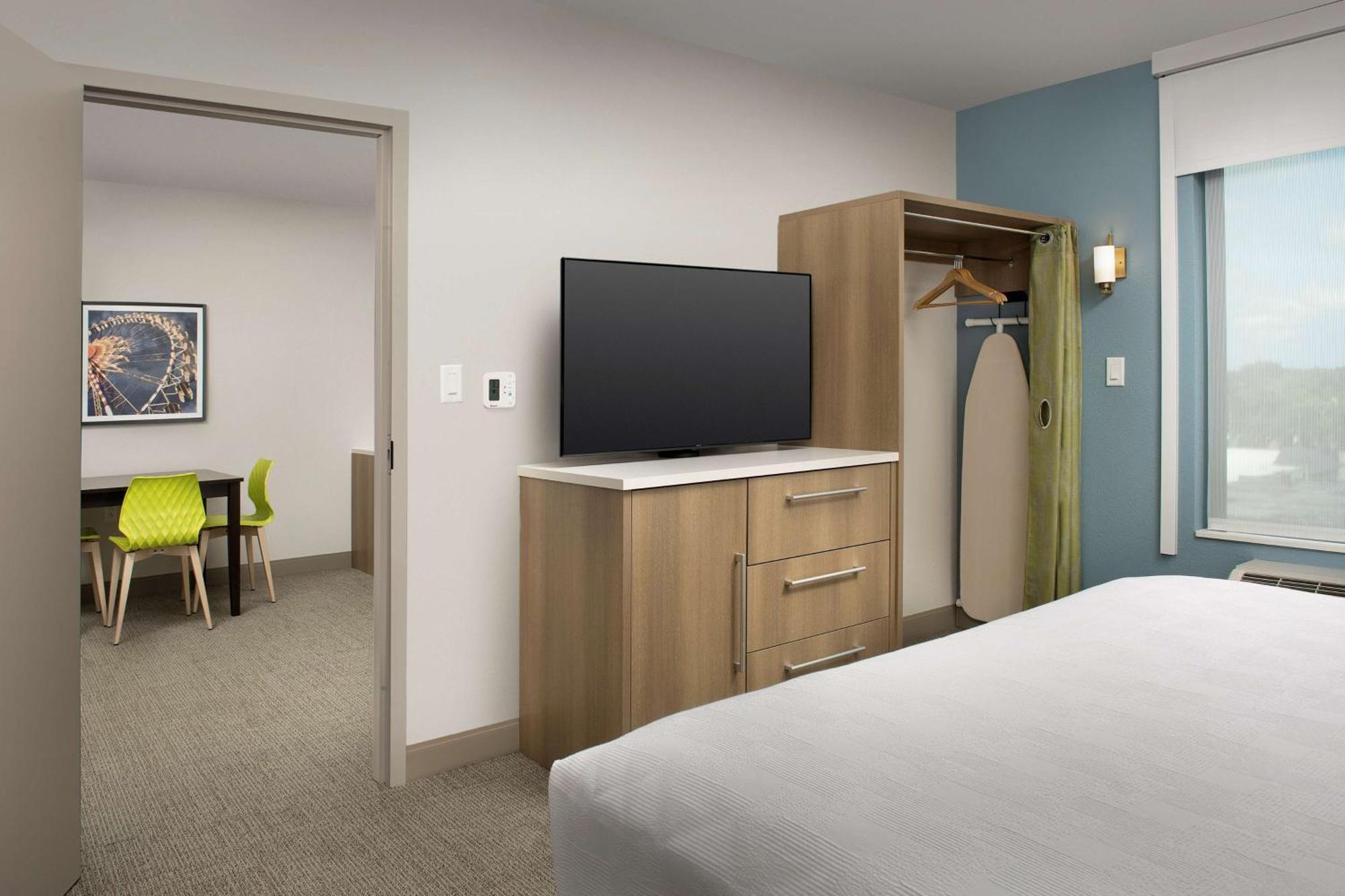 Home2 By Hilton Downtown, Fl Hotel 3*