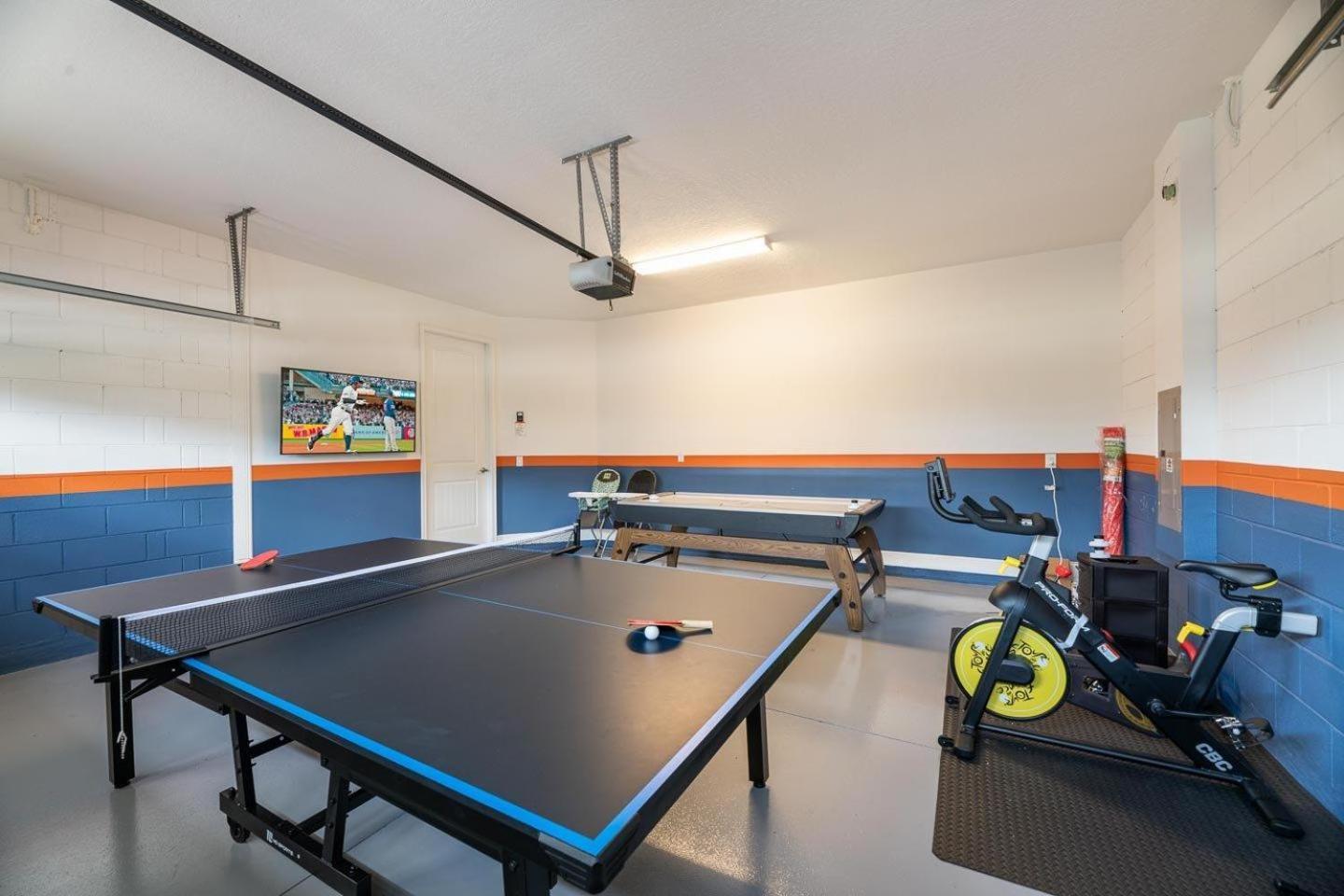 Dashing 6 Bdrm With Games At Encore Holiday home Orlando