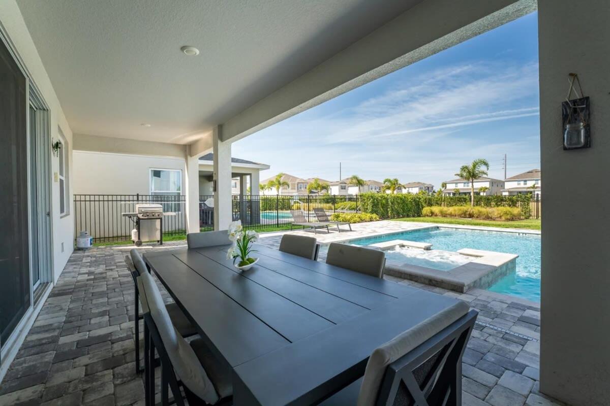 Villa Beautiful 7 Bedroom 6 5 Bath W Pool Movie Theater