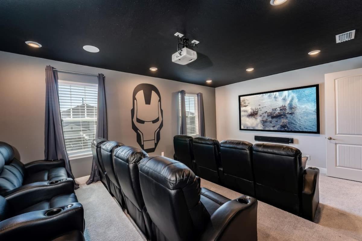 Villa Beautiful 7 Bedroom 6 5 Bath W Pool Movie Theater *