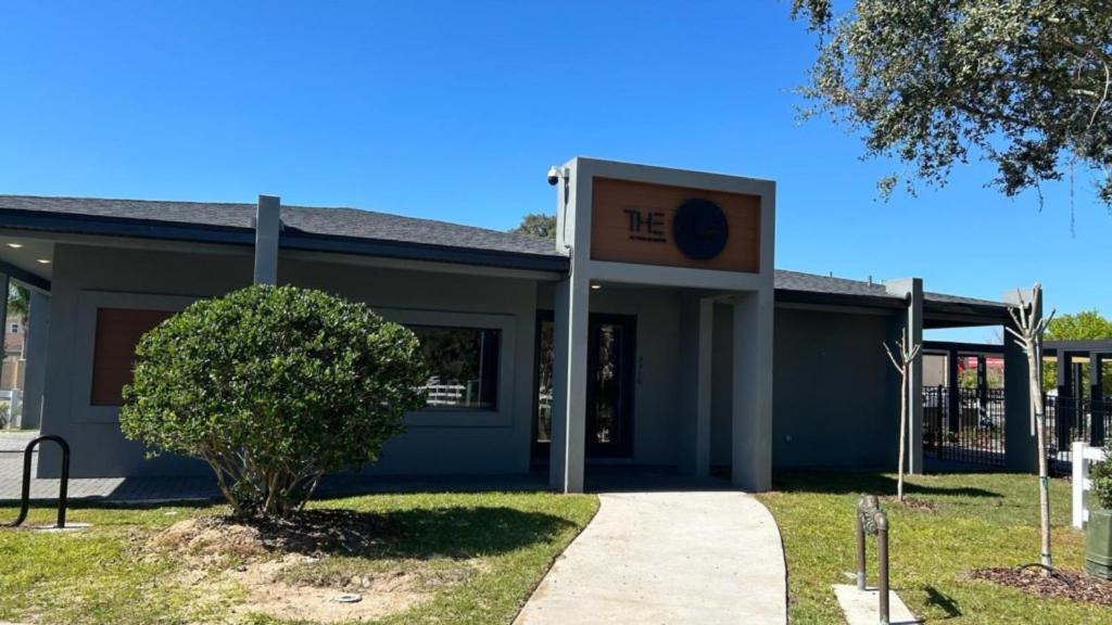 Holiday home 3 Bedrooms- 3 Bathrooms- The Hub 3205 Tt *
