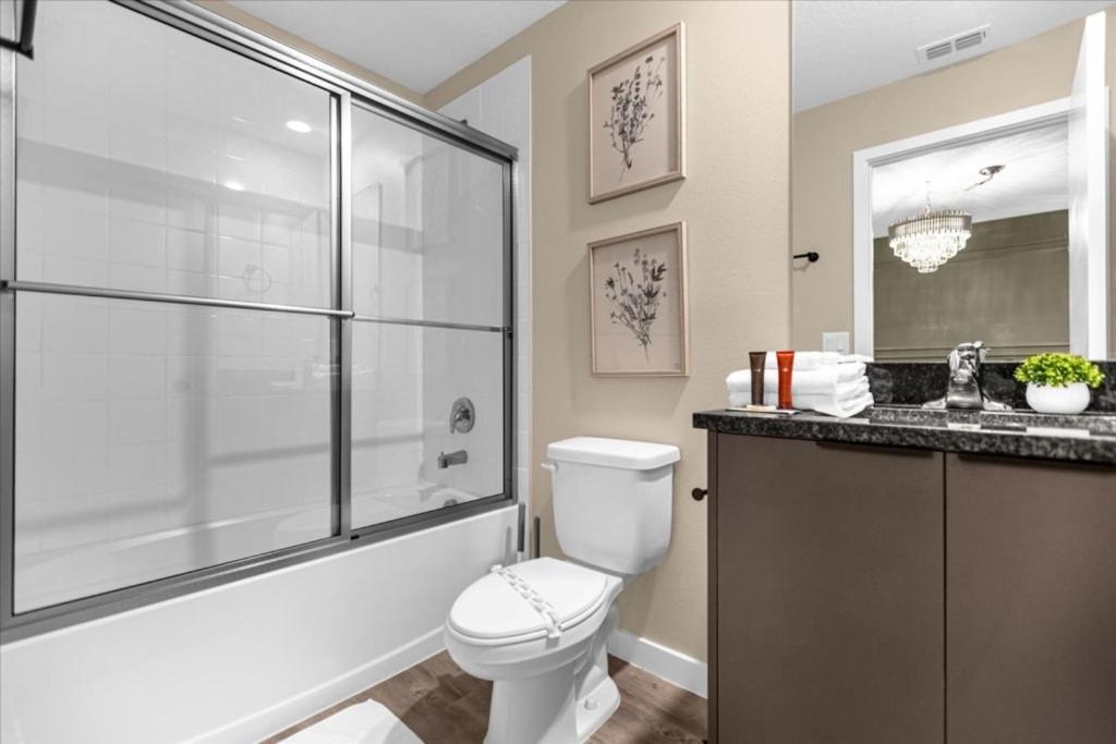 Holiday home 3 Bedrooms- 3 Bathrooms- The Hub 3205 Tt
