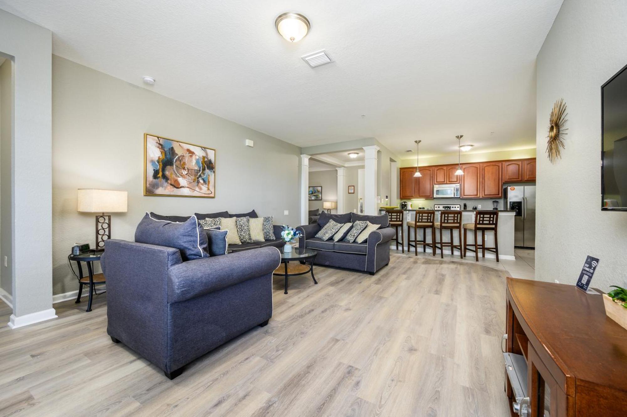 Beautiful View Condo, Vista Cay-1004 Apartment Orlando
