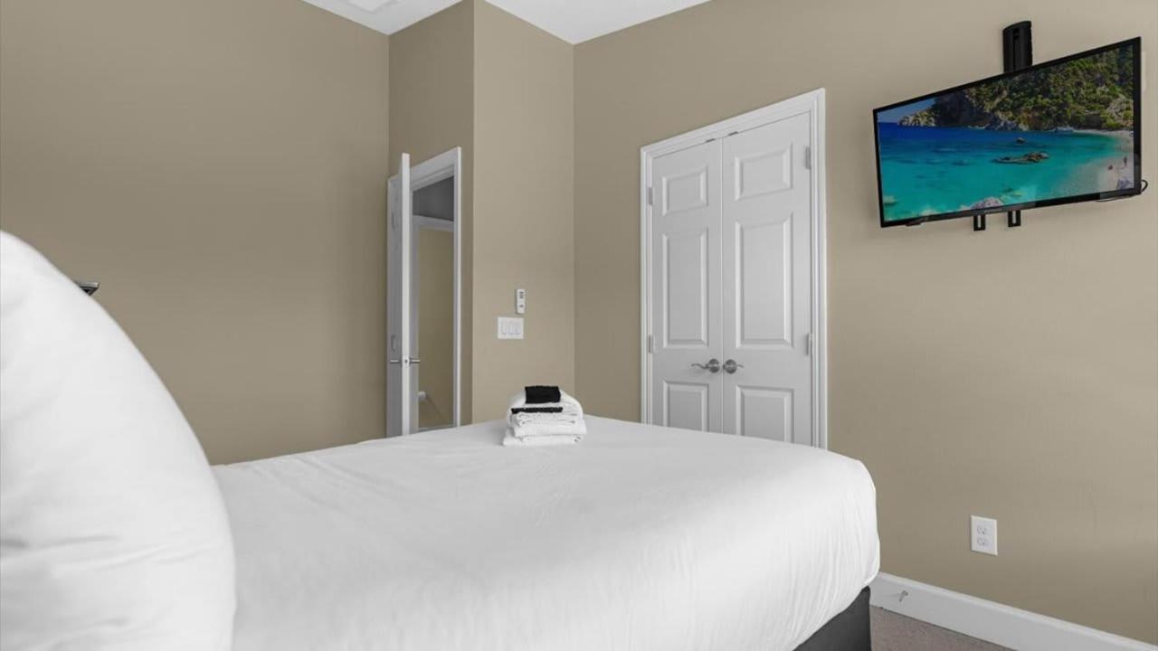 Holiday home Sunny In Fl - 4-bedroom Townhome By Disney!