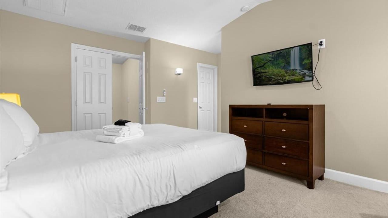Sunny In Fl - 4-bedroom Townhome By Disney! Holiday home *