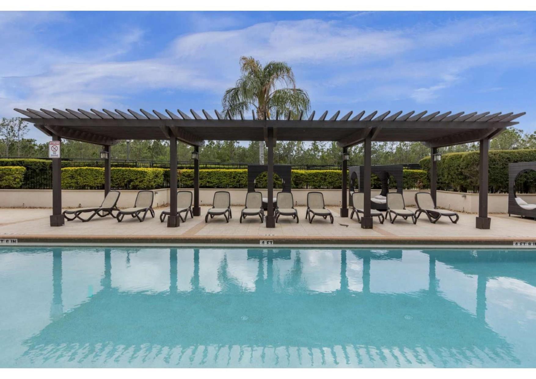 Holiday home Summer Sale Luxury 4br Townhome - 5 Minutes From Disney